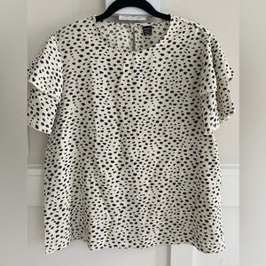 Woman’s Gomorn Gray & Cream Polka Dot Ruffle Sleeve Top Size M GUC